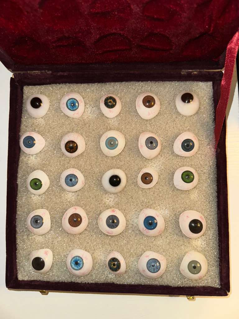 50 pc mix Human Prosthetic Eyes all different Size SHIP from USA Fall 2025 stock